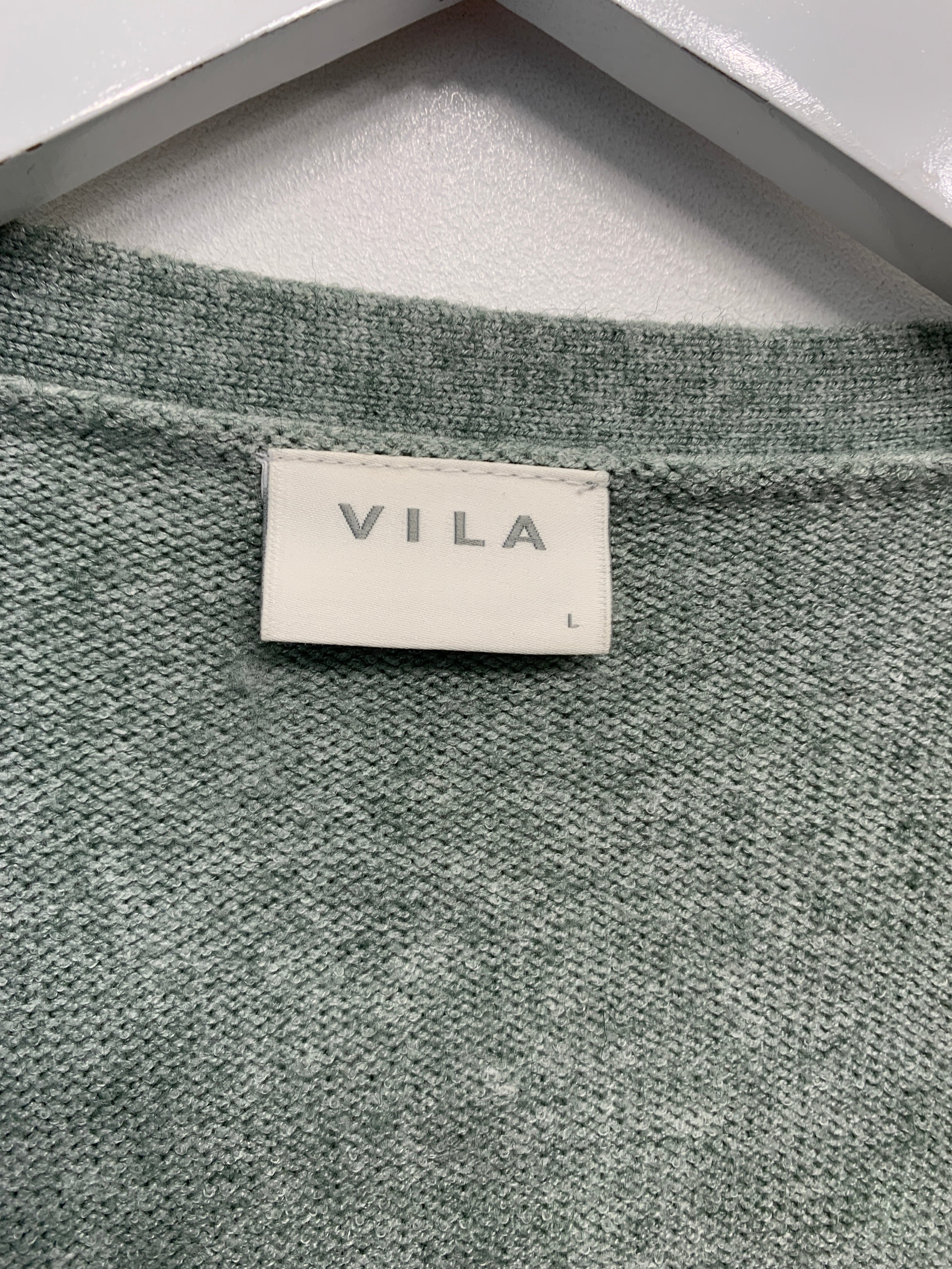 Vila Cardigan